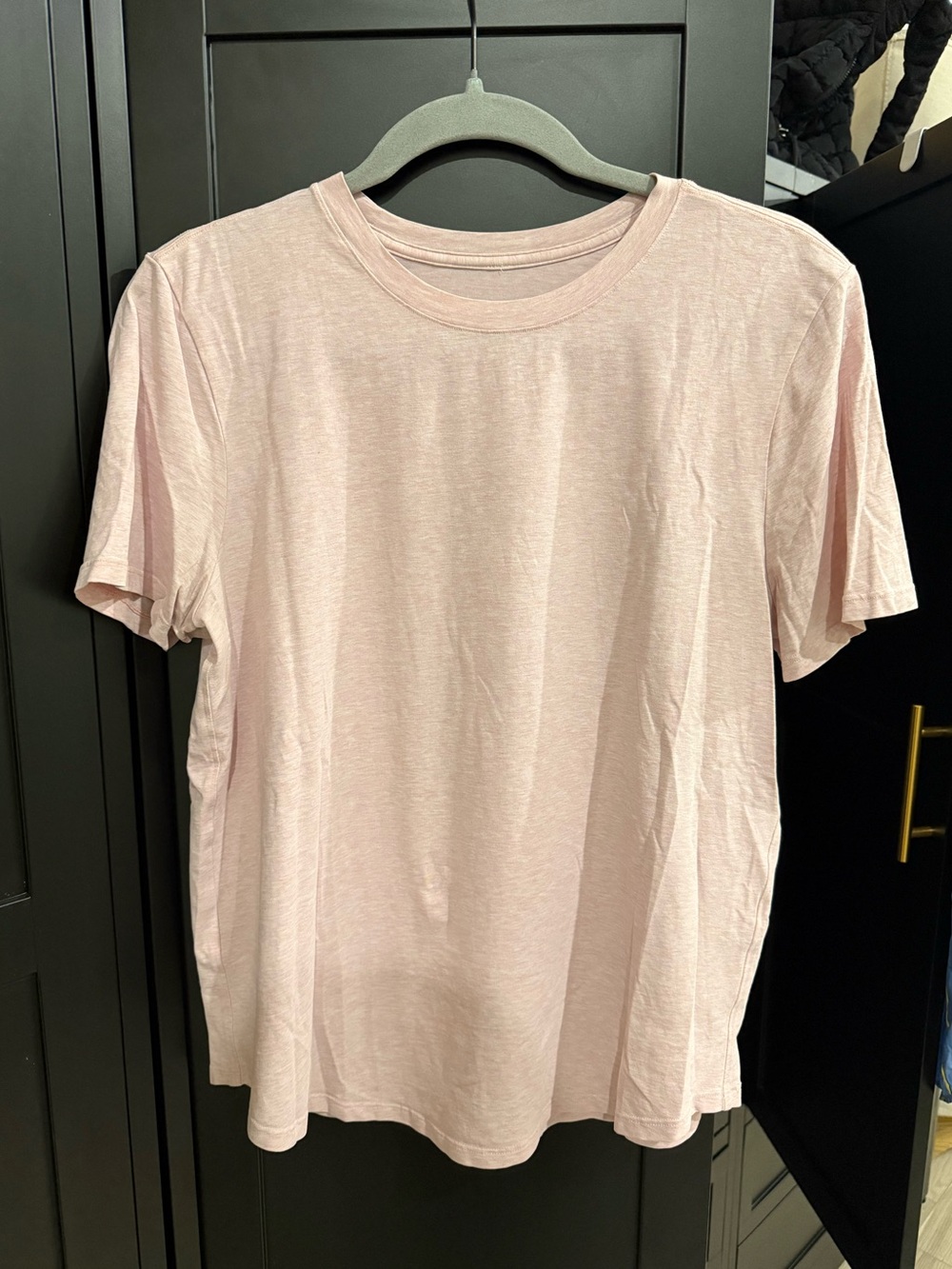 LuLuLemon T-Shirt